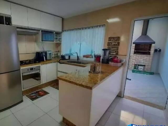 Sobrado para Venda em São Paulo - 4